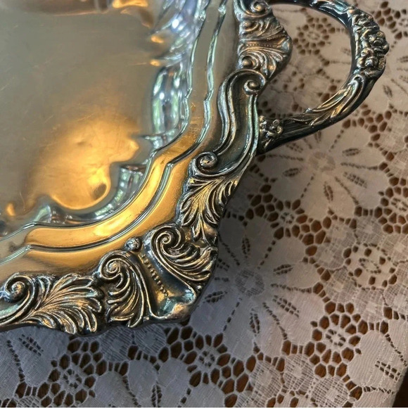 Vintage Sheridan Silver on Copper Footed Serving Dish - Picture 5 of 5